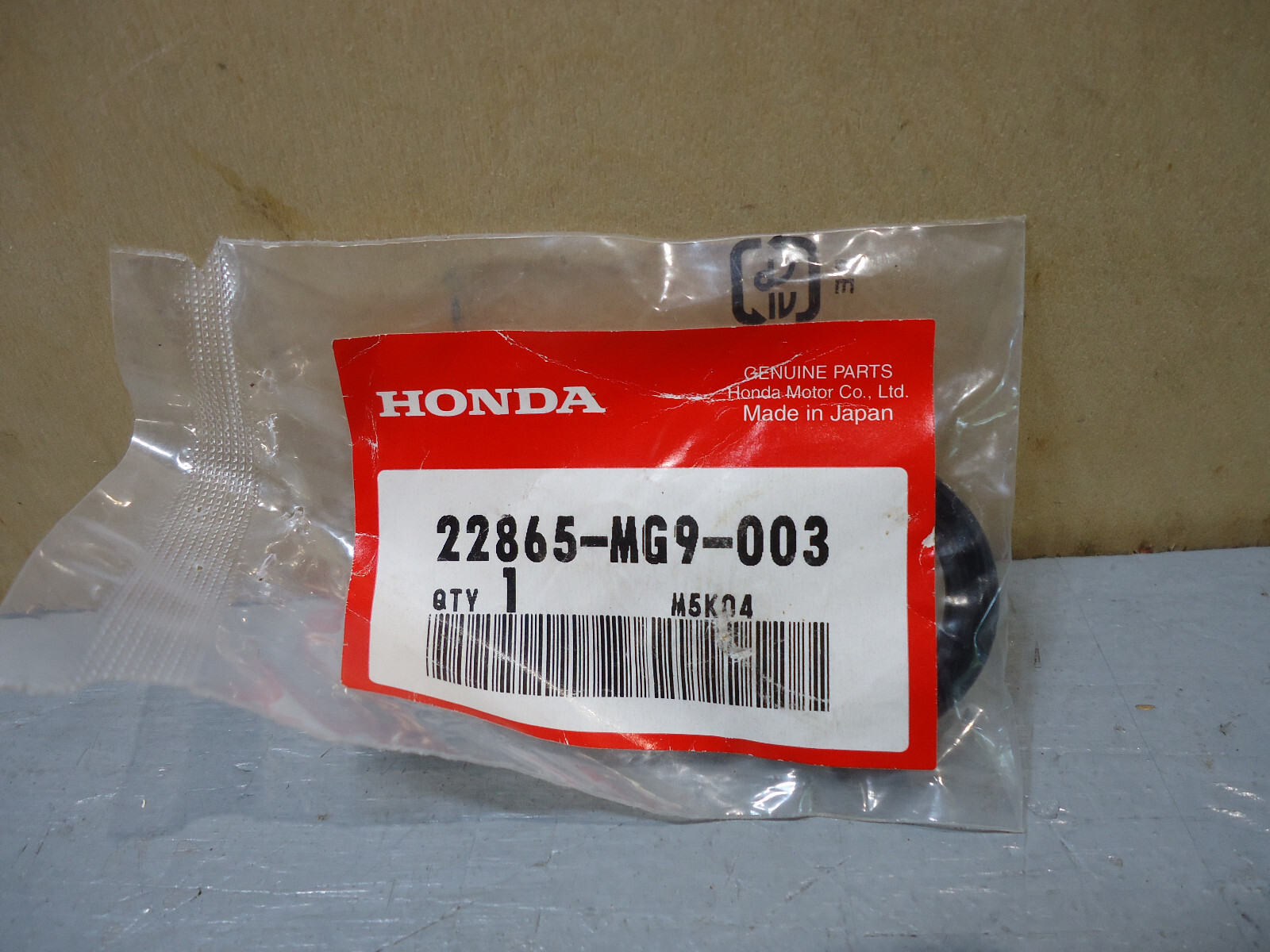 ☆yun120883☆ Honda OEM Clutch Cup Seal # 22865-MG9=003 for GL1200 VFR800