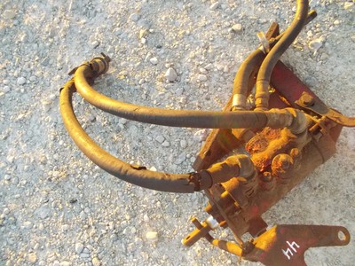Massey Harris 44 tractor MH hydraulic hitch lift cylinder outlet hoses 3pt hitch