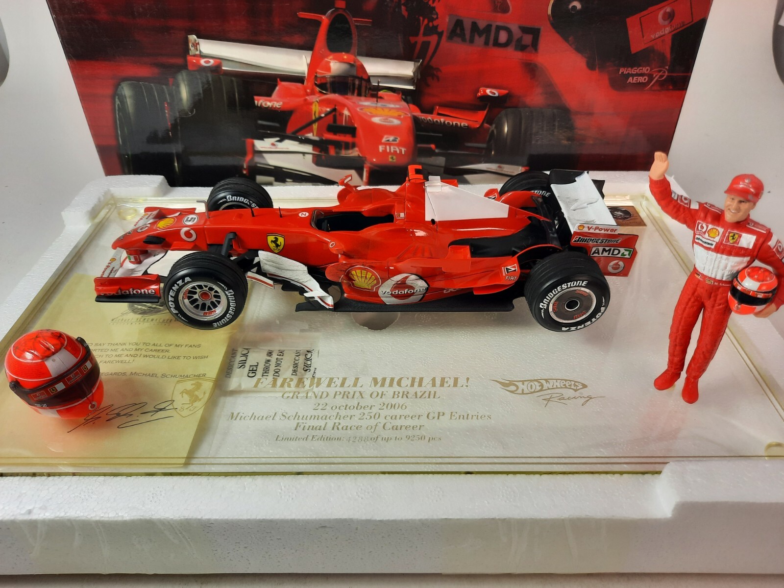 hotwheels フェラーリ248 F1 Hot Wheels 1/24 Ferrari 248 F1 Schumacher Limited Edition