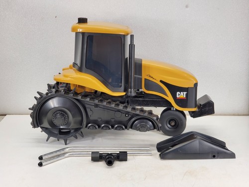 NEW! Caterpillar CAT CHALLENGER AG Tractor Traveling Lawn Sprinkler Nelson RARE