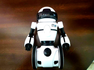 MIP Robot By WowWee White Interactive Model 0820 BlueTooth Smart App Controlled