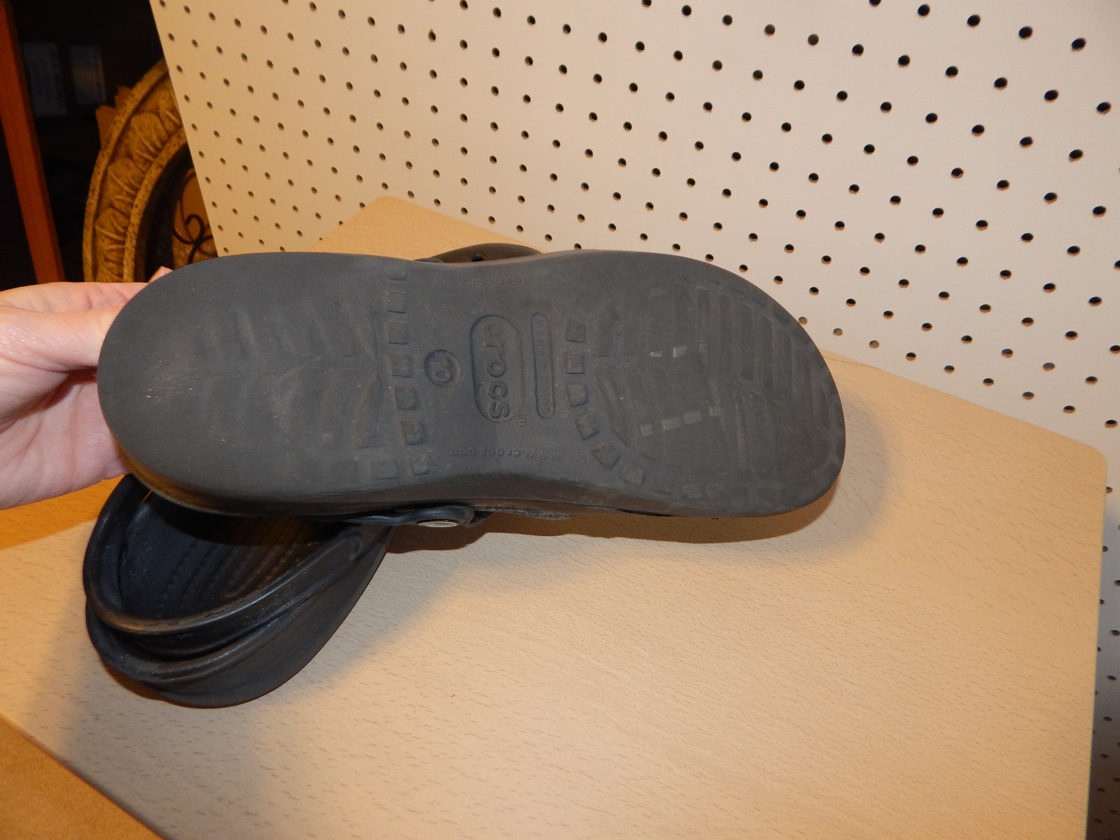 Womens crocs shoes - black - size 10