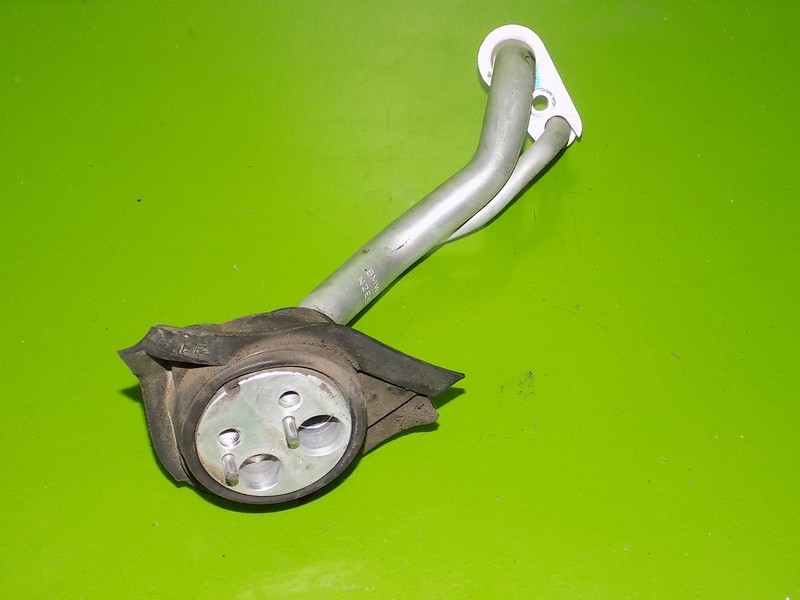 01-05 BMW 325i OEM AC evaporator pipe tube connector