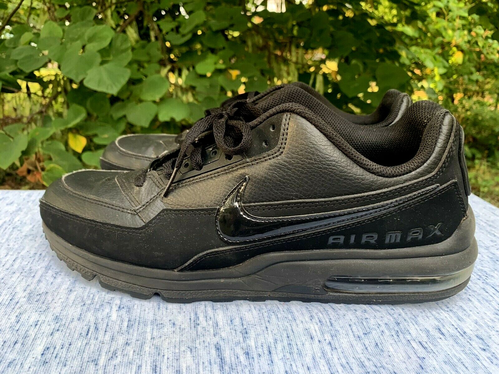 air max ltd 3 triple black