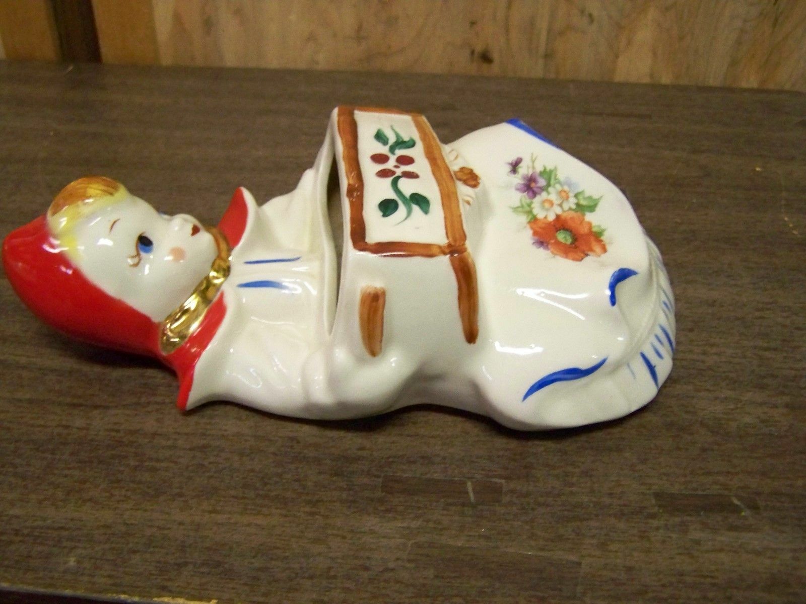 Vintage Hull Pottery Little Red Riding Hood Wall Pocket-Planter
