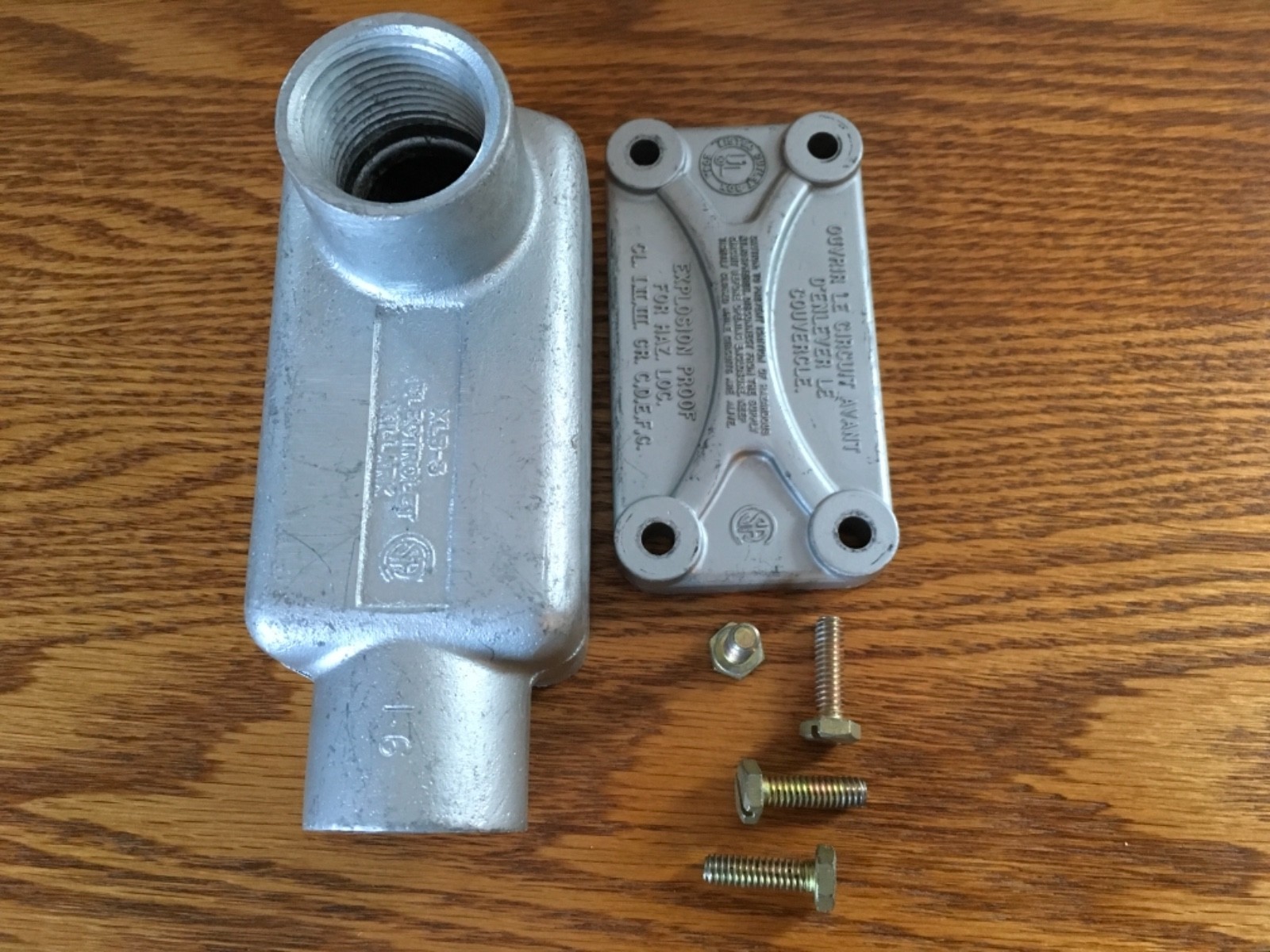 Xlb-3 LB 1” Explotion proof haz loc. For 1” conduit.