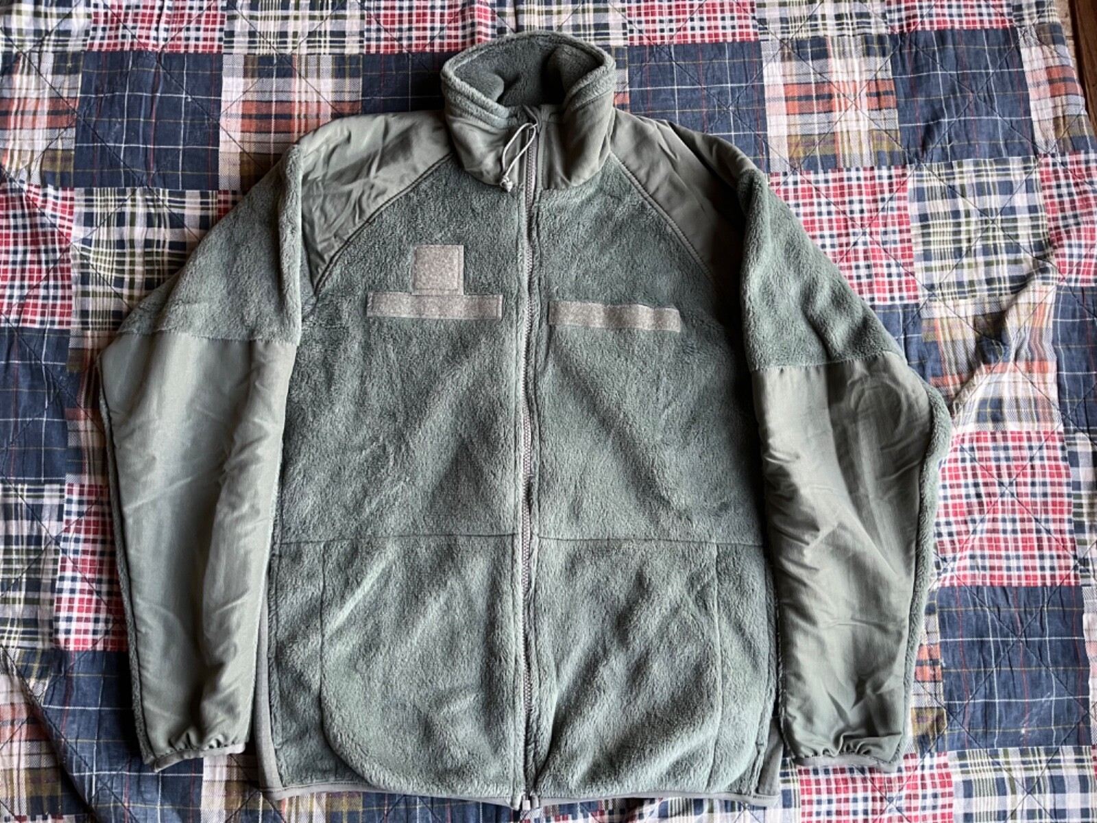 POLARTEC社製造　USA製　GEN III Lサイズ s-l1200.jpg