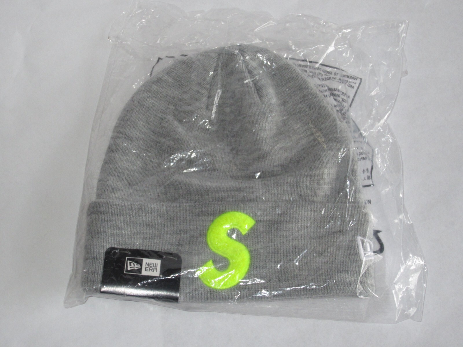 帽子 Supreme New Era S Logo BeanieHeatherGrey Supreme x New Era S Logo Knitted Beanie | Grey | FARFETCH