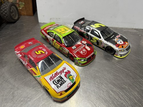 1998 ACTION NASCAR TERRY LABONTE #5 KELLOGG'S CORN FLAKES
