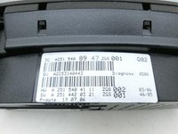 Mercedes R320 W251 4M 06-10 CDI 3,0 165KW Kombiinstrument Tacho Mercedes R320 W251 4M 06-10 27.09.2006 A2515408947... Vorschau 6
