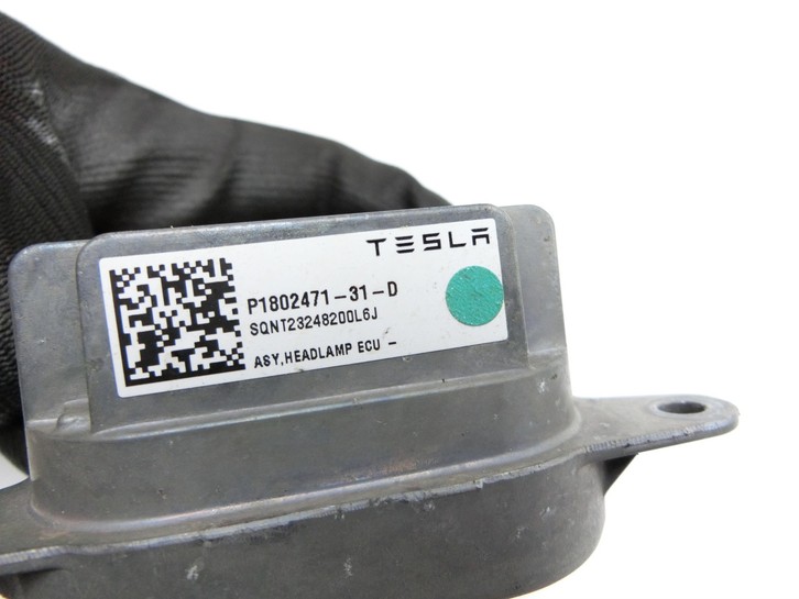 Tesla Model 3 LR Highland Xenon Vorschaltgerät Steuergerät Links Tesla Model 3 LR Highland 16.01.2024 P1802471-31-D... Vorschau 4