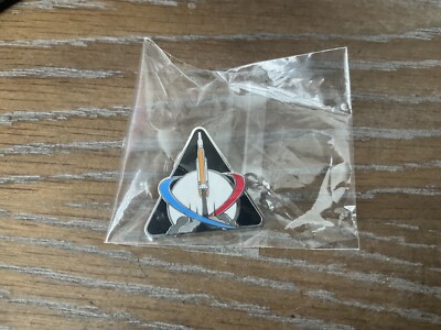 NASA Artemis 1 Official Lapel Pin - NEW In Pkg