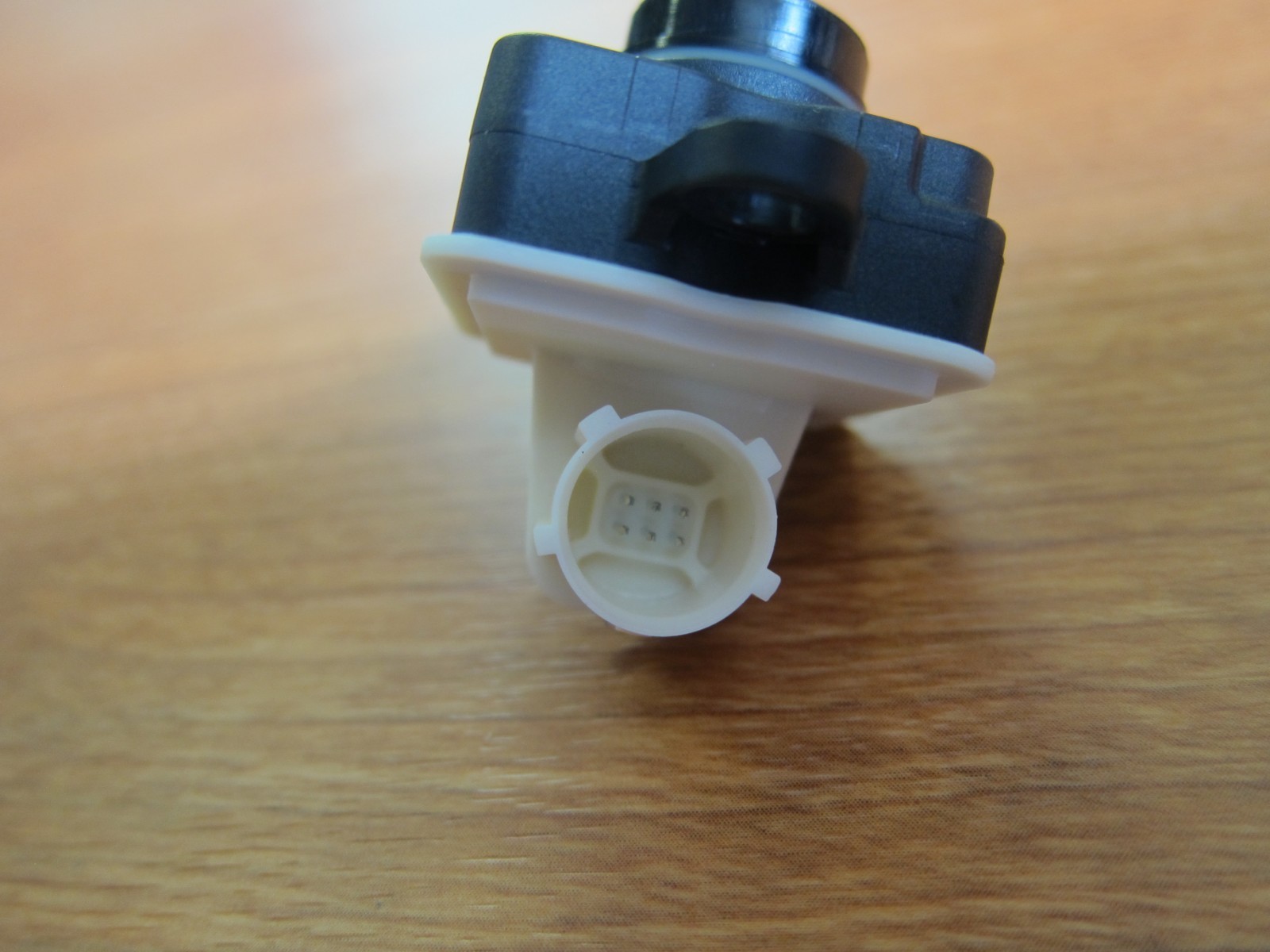 20152018 Jeep Renegade Factory Replacemetn Backup Back Up Camera Mopar