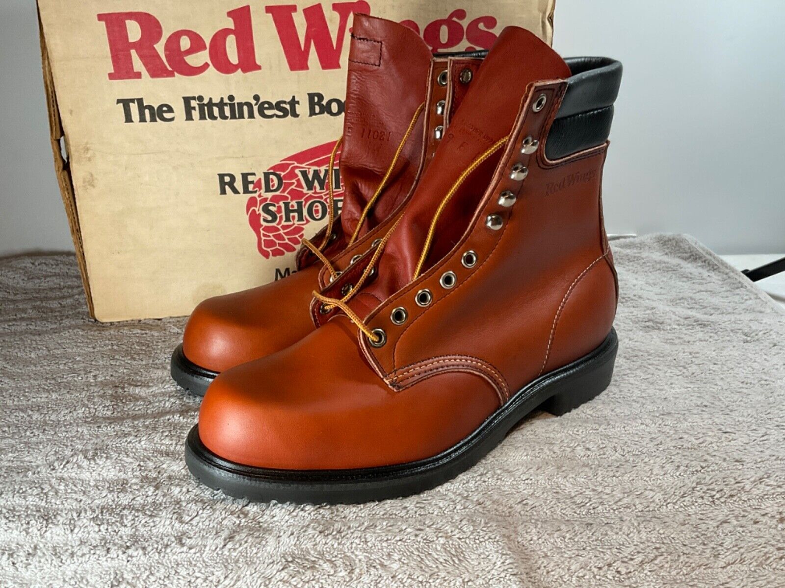NOS Men's Red Wing 407 USA Round Toe Work Boots Red/Orange NOS Men's Red Wing 407 USA Round Toe Work Boots Red/Orange