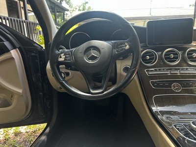 image 4 of interior