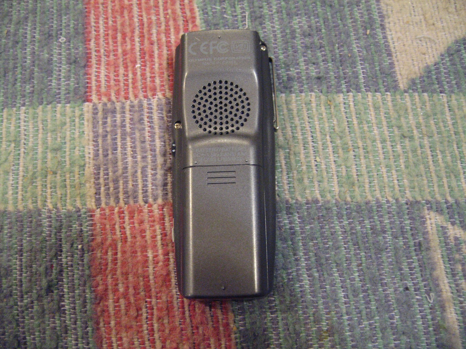 Olympus VN-240PC (32 MB, 4 Hours) Handheld Digital Voice Recorder Tested Working