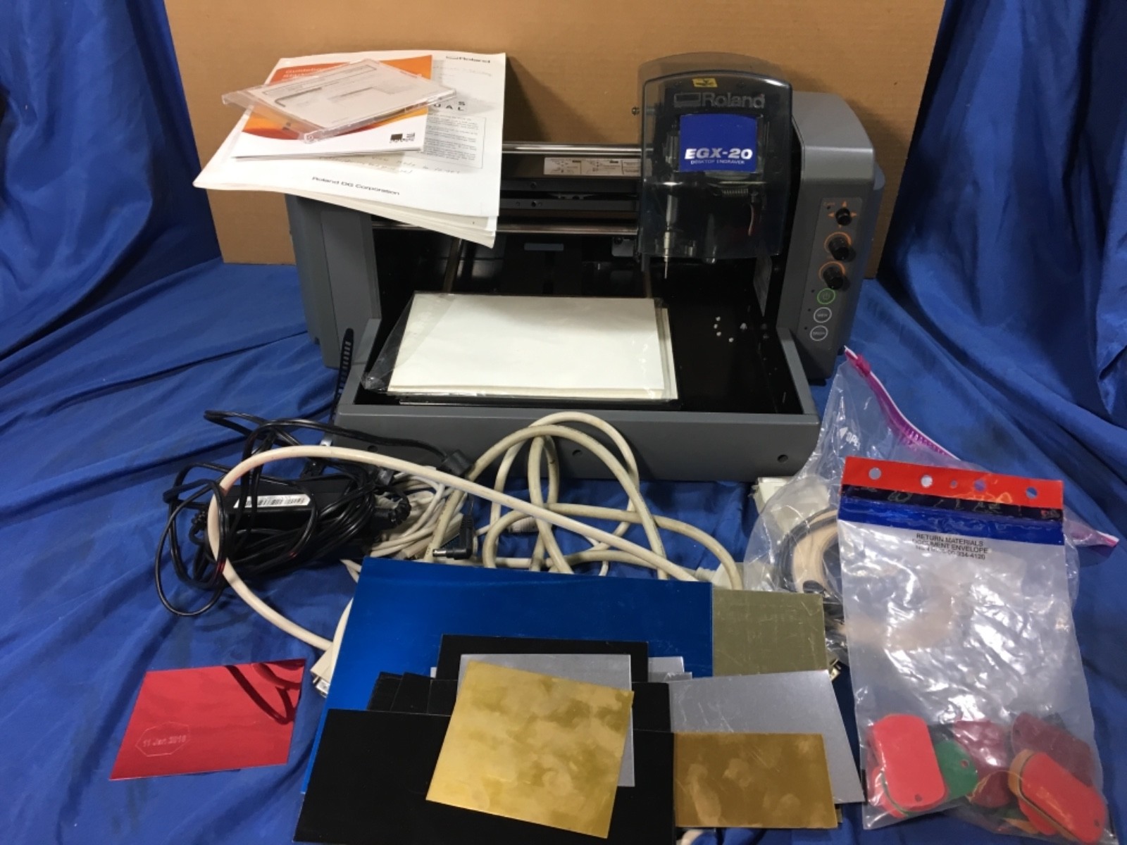 Roland EGX-20 Engraving machine, Excellent condition