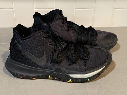 シューズ(男性用) Nike Kyrie 5 By You 28cm Nike Kyrie 5 Neon Sole Triple Black AO2918-001 Shoe Sneaker