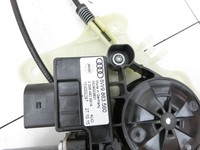 Audi A4 8W B9 19-24 Kombi Stellmotor Antrieb für Sonnenschutzrollo Audi A4 8W B9 19-24 18.12.2015 8W9863560... Vorschau 4