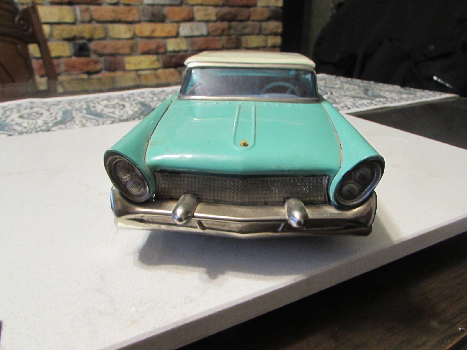 1960's Bandai Tinplate friction car Lincoln Continental sedan