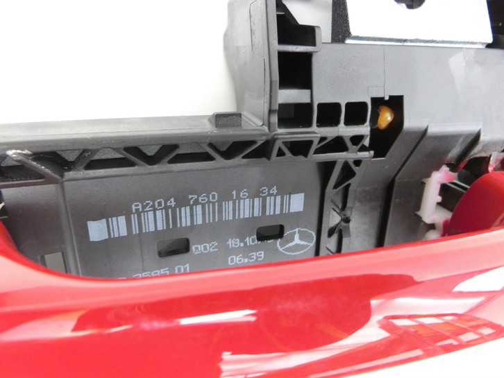 Mercedes W176 A200 12-15 Lim Türgriff Griff aussen Rechts Hinten 589 Mercedes W176 A200 12-15 05.11.2012... Vorschau 4