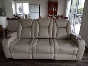 As New Amart Sentinal Leather 3 Seater Lounge Sofas Gumtree