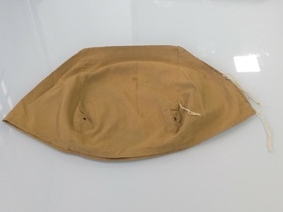 GEYPERMAN VINTAGE. Toldo caqui tienda de operaciones campaña militar.