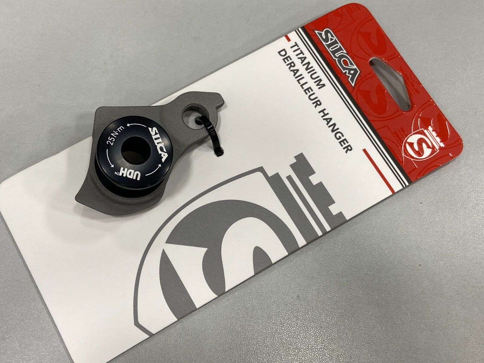 Silca 3D-Printed Titanium (UDH / UDH Direct Mount Silca 3D-Printed Titanium (UDH / UDH Direct Mount