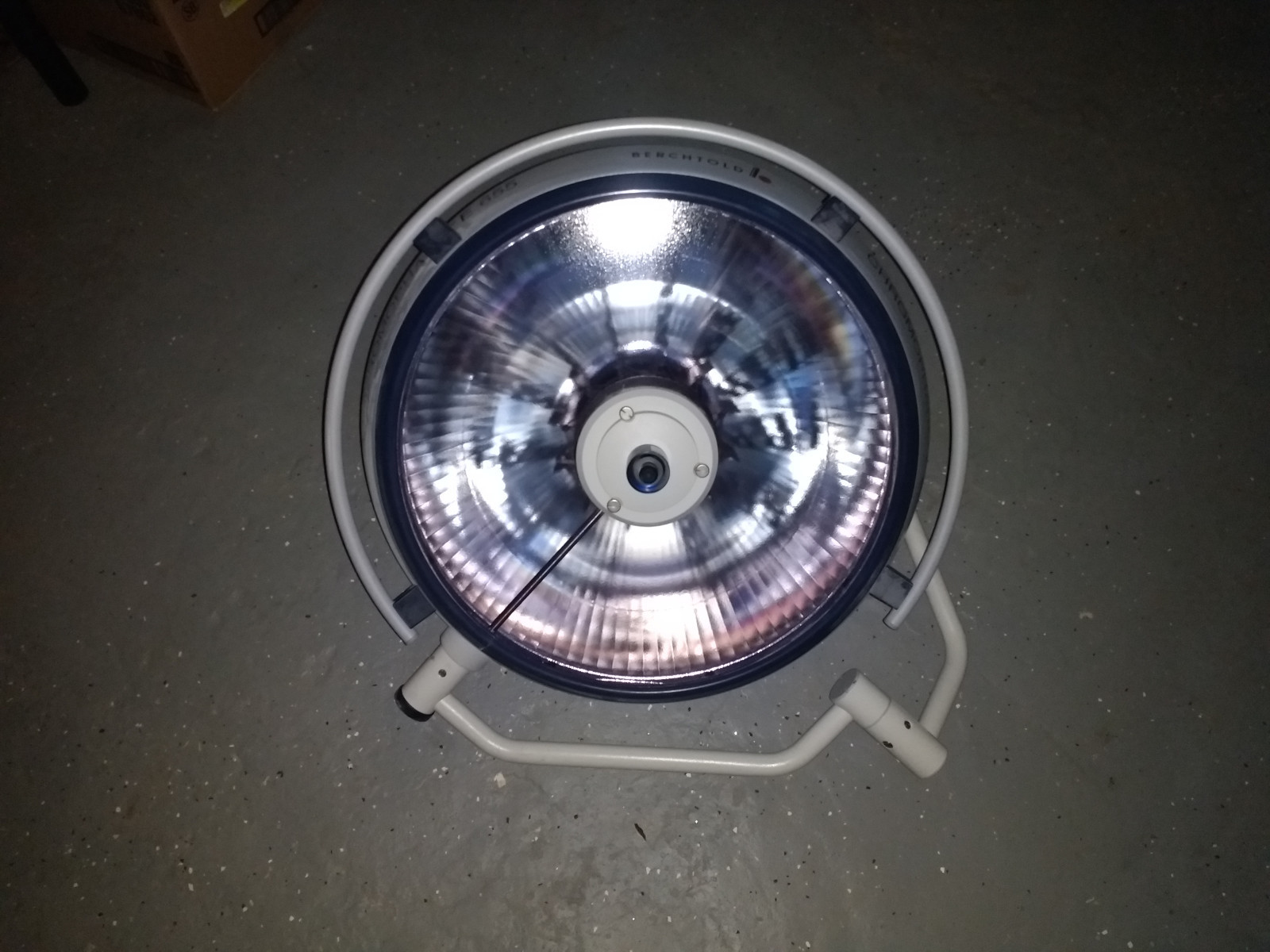 Berchtold Chromophare E 655 (Lot of 6 surgical lightheads)