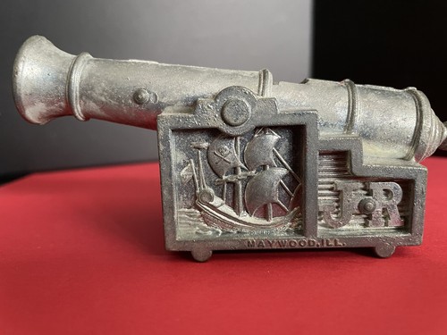 Vintage 1960's Callen MFG. Corp. JR "Jolly Roger" Pirate Cast Metal Cap Cannon 