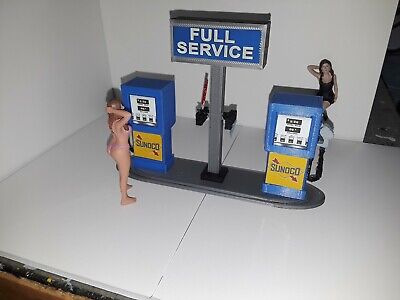 1:24 /1:25 Scale Sunoco 70s Gas Pumps with island for Dioramas 