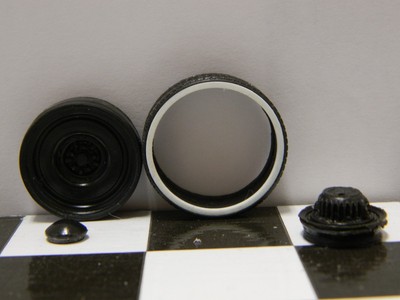 1:25 scale Resin 20 Inch Steel wheels, Whitewall Tire, Baby Moon. Set of 4