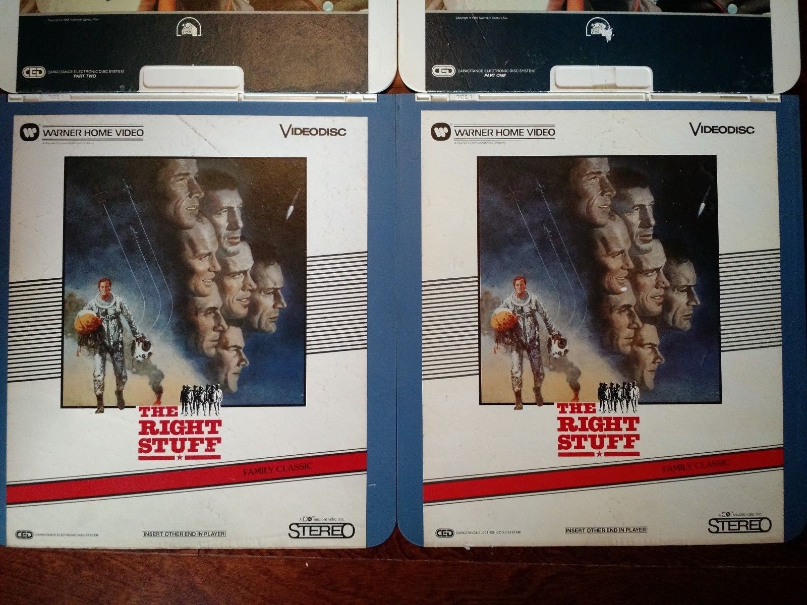 6 - ACTION CED VIDEODISC Those Magnificent men , the Blue Max , the Right Stuff
