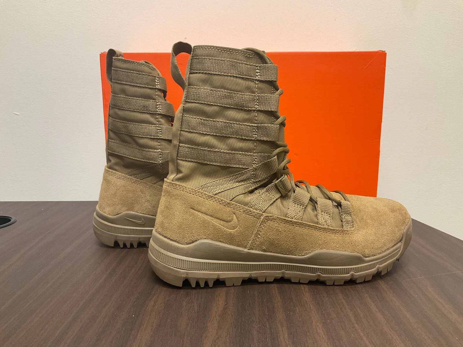 nike gen 2 coyote brown boots