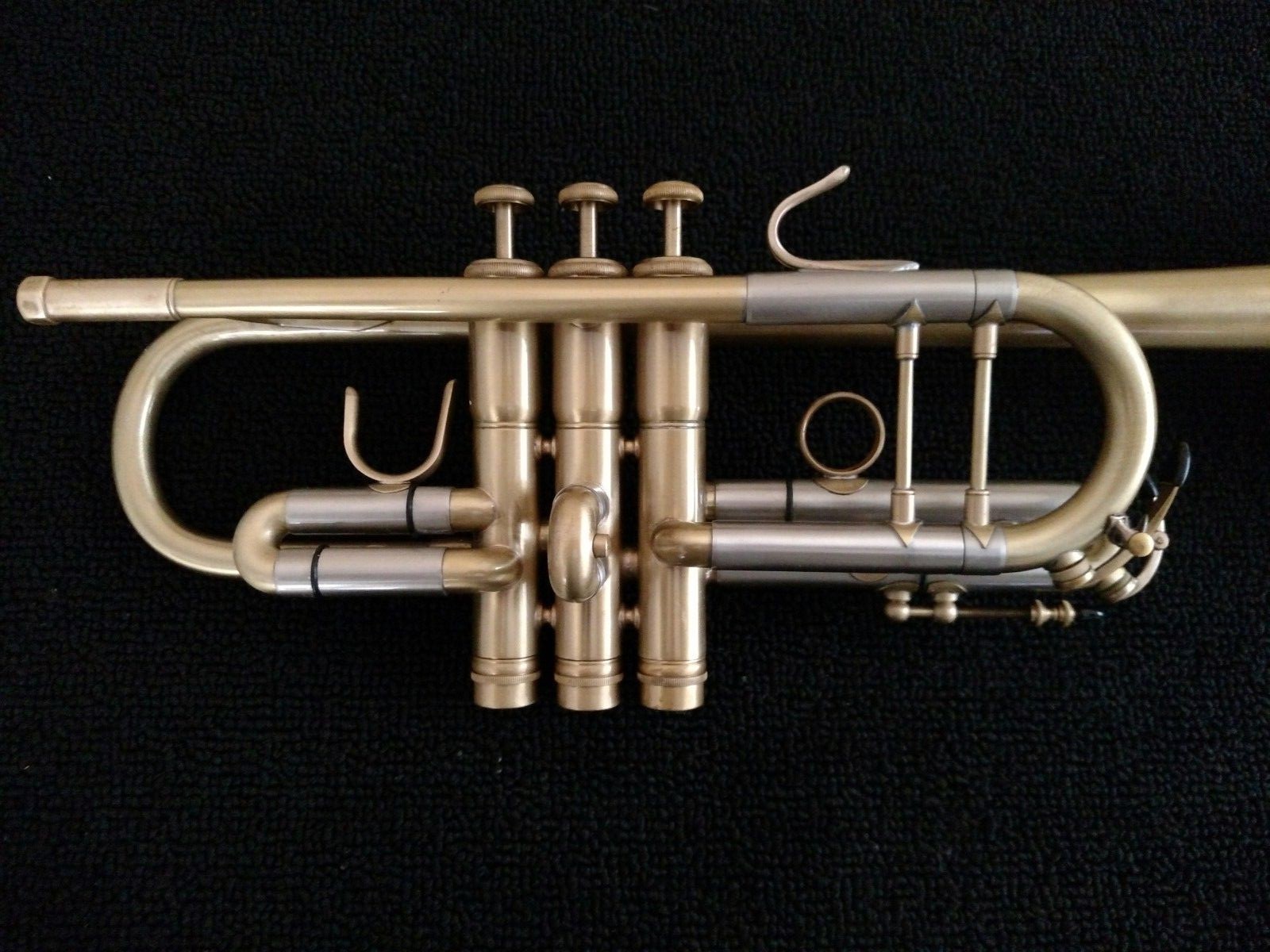 Kanstul Made Zeus Guarnerius Professional C Trumpet w Extra Caps & Slide, Case