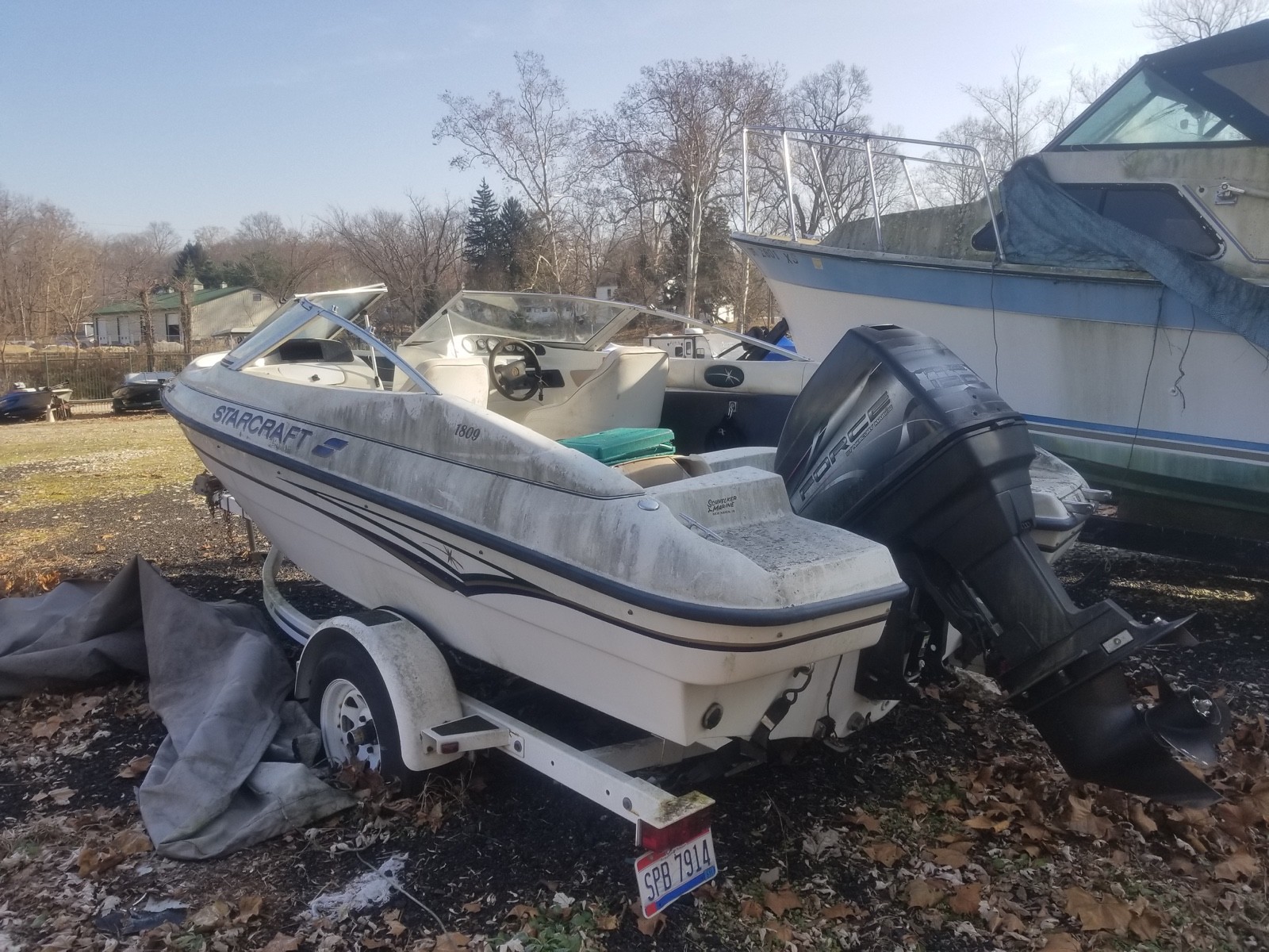 1981 Starcraft Powerboat w Trailer, Cincinnati OH | No Fees & No Reserve