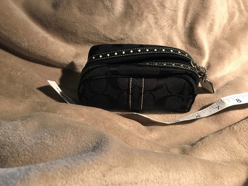 Coach Black Small Wallet 5.5x3 Hand Wallet Cosmetics Lipstic Mini Bag  Leather