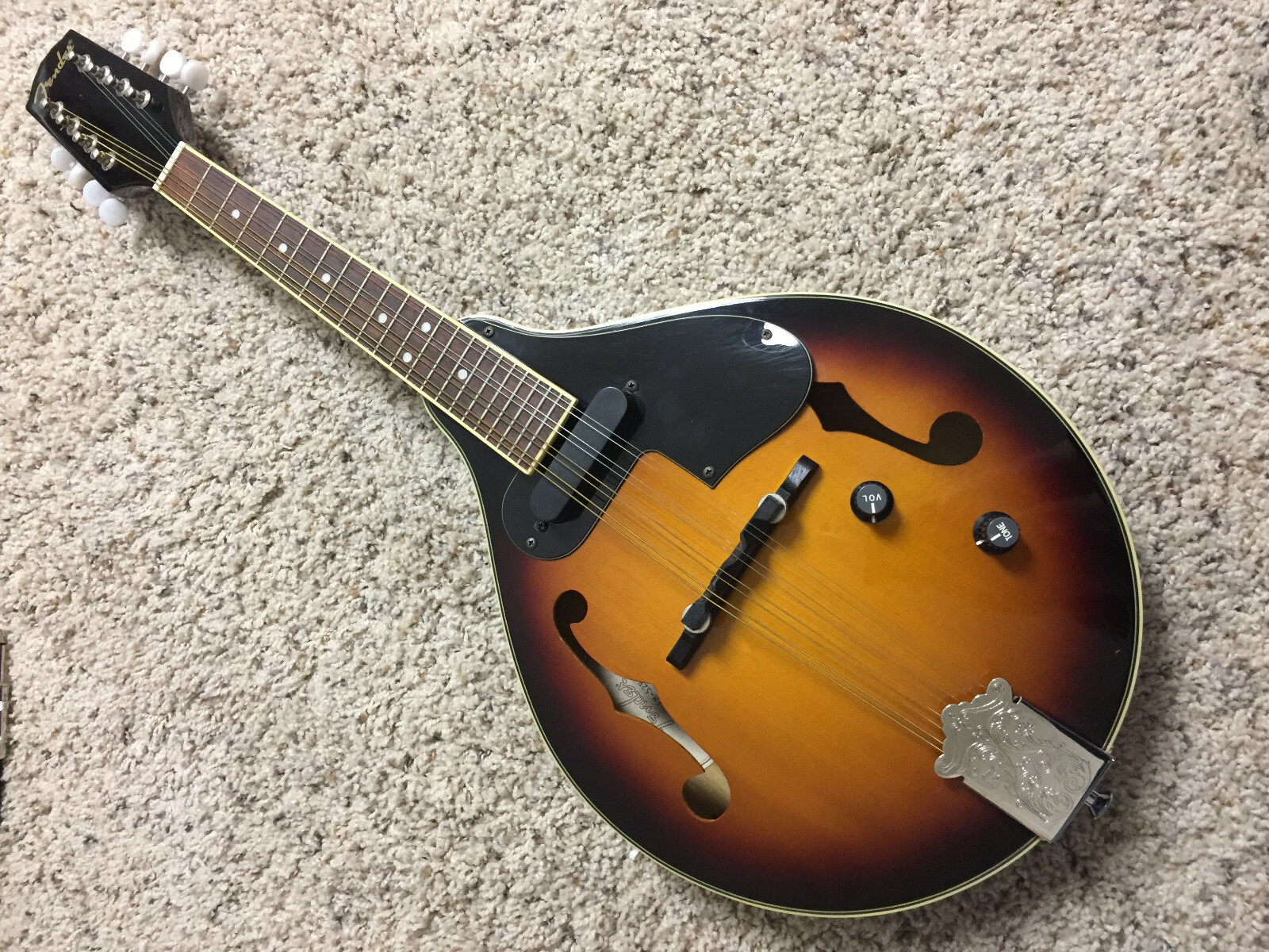 Fender FM-52-E SB Sunburst Acoustic-Electric Mandolin, Made In Korea w/ HSC