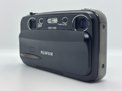 Fujifilm FinePix REAL 3D W3 10.0MP DIGITAL CAMERA from Japan [N.Mint]