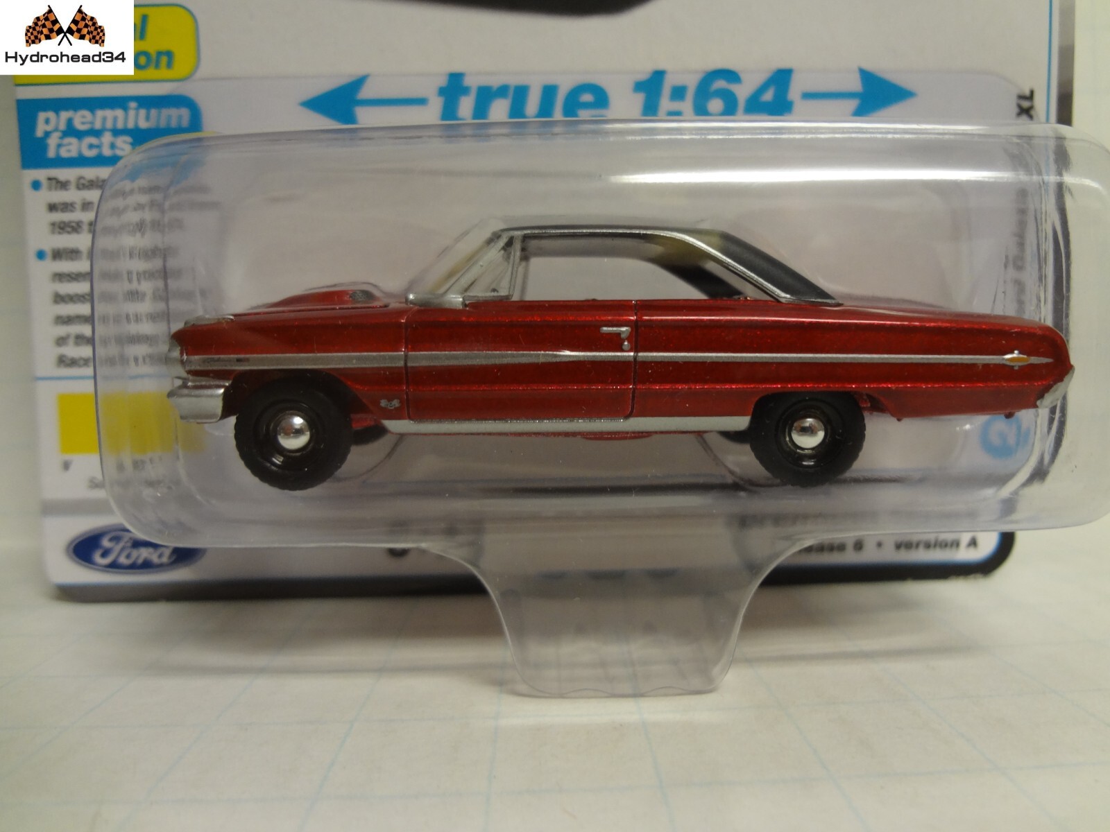 1/64 ミニカー オートワールド チェイス 2台 Auto World Ultra Red CHASE 1964 Ford Galaxie 500 XL AW64482A