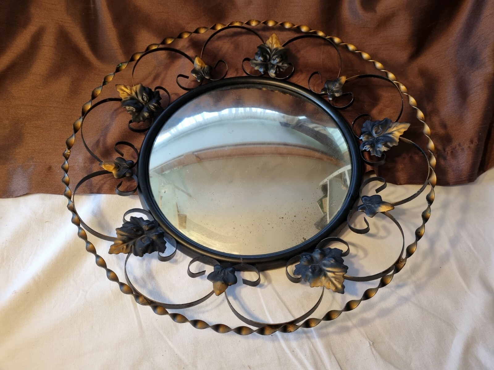 wall mirror / 昭和レトロ 80s Retro Wall Art | Decorative Wall Mirror