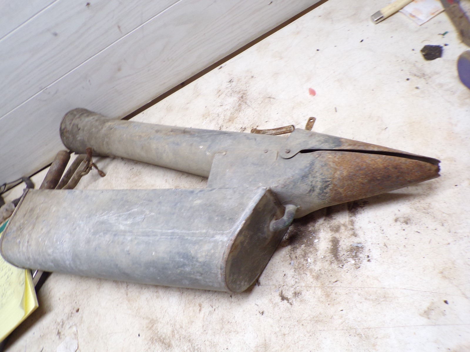 Primitive Old Metal Tube Garden Hand Potatoe Planter for deco