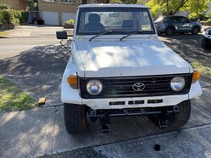 Toyota lc 75