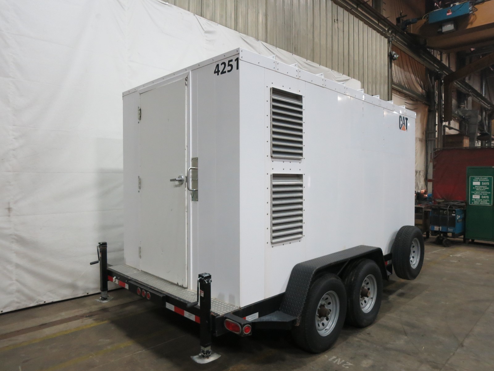 Caterpillar 85 kW Continuous Portable Natural Gas Genset, 849 Hrs - CSDG # 2318