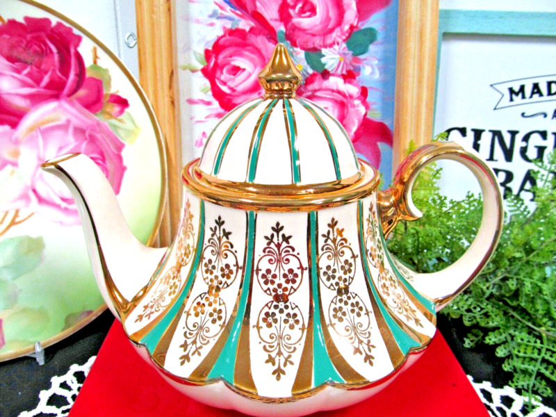 Sadler England Carousel Bell Shaped Full Size Teapot With Green & Gold Gilt
