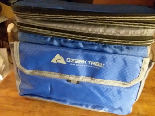 Ozark Trail 6-Can Cooler Soft Sided Thermal Lunch Bag for Work/School/Bait