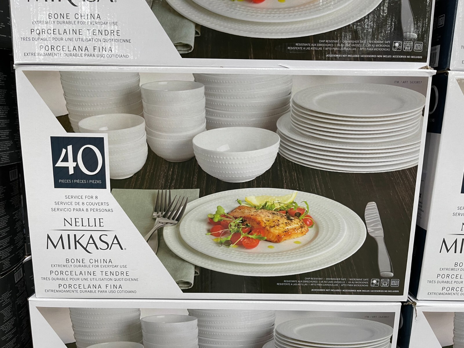 スクエア皿✨MIKASA Bone Chinaお皿 楽天市場】MIKASA ウィークエンド スクエアプレート ロンバス