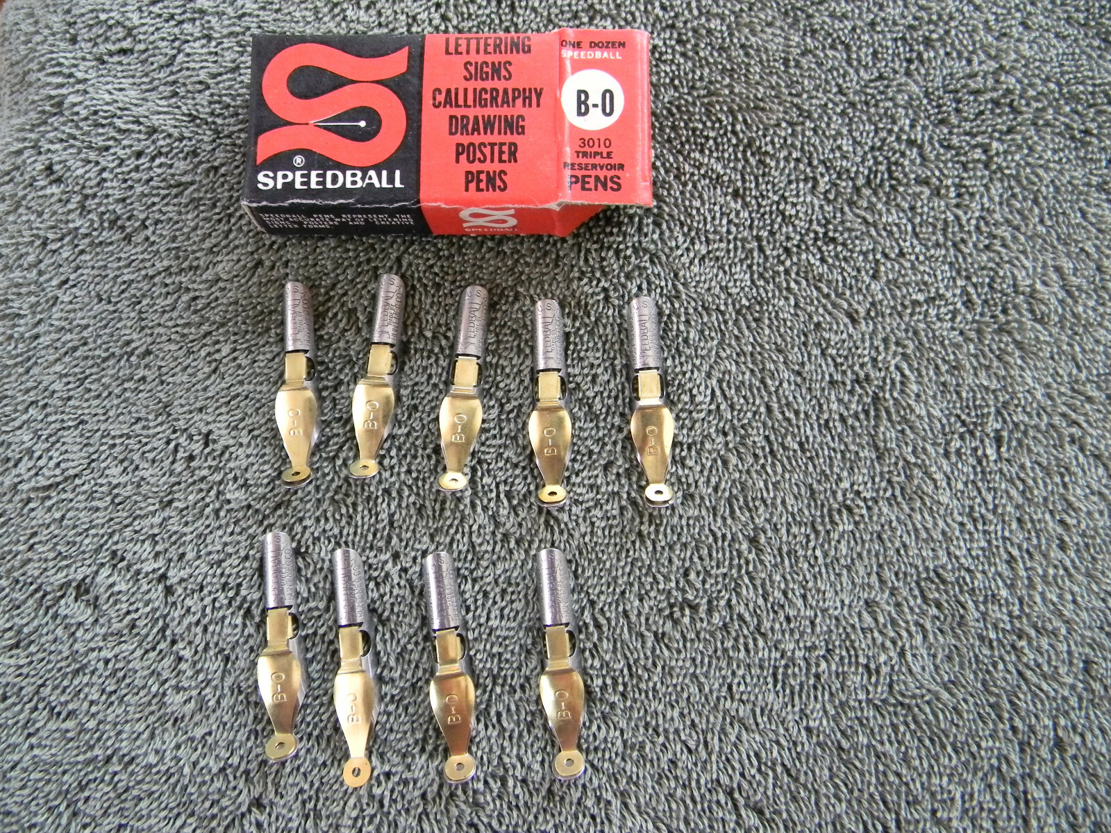 Speedball Lettering Pens - Product No. 3022 - 51 pens or nibs of  assorted types