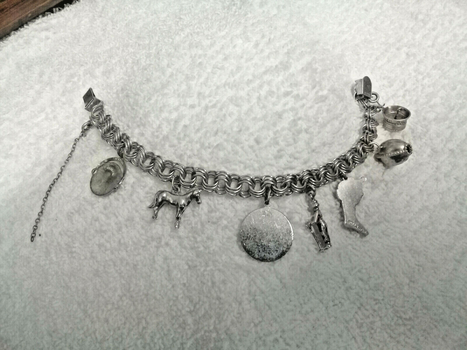 Vintage Sterling Silver Charm Bracelet with 7 Charms
