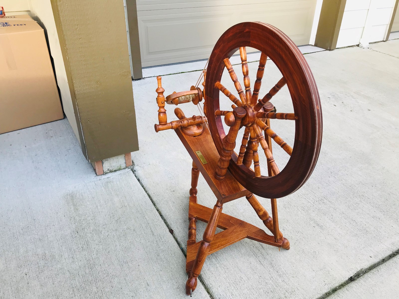 Beautiful Vintage 1981 Ove Bergan Maple Spinning Wheel L@@K